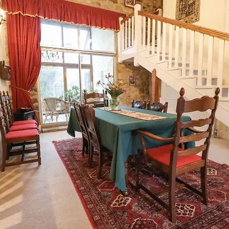 Haworth Barn Stainforth